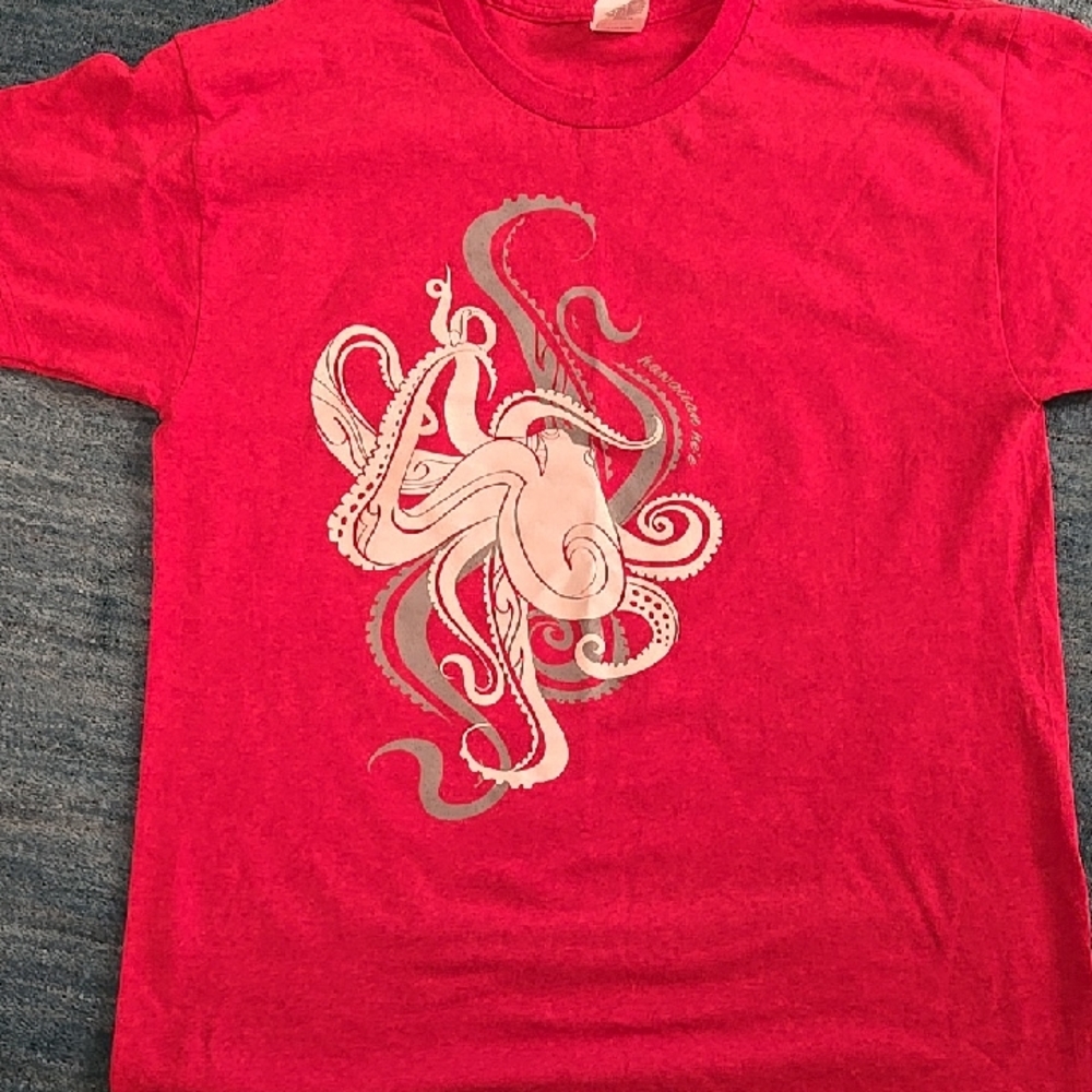 Red T-Shirt with Octopus Design Made In Hawaii
